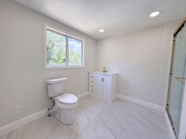 9608 Lenore, Redford Charter Township, MI 48239