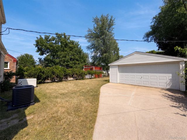 9608 Lenore, Redford Charter Township, MI 48239