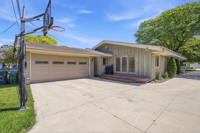 74 S RESERVE AVENUE, Fond Du Lac, WI 54935