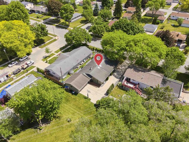 74 S RESERVE AVENUE, Fond Du Lac, WI 54935