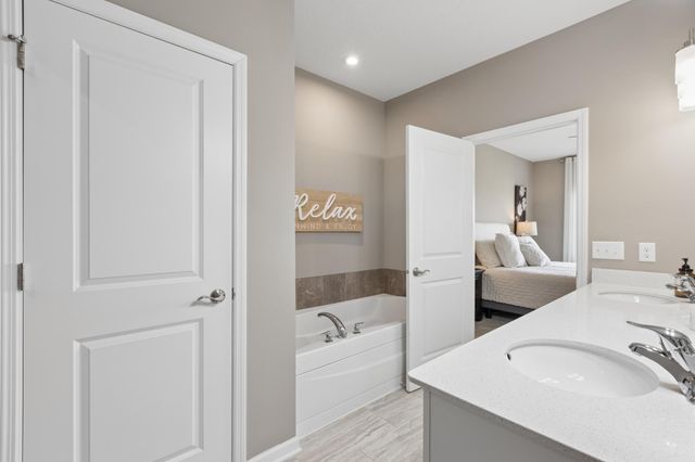 14662 146th Avenue N, Dayton, MN 55327