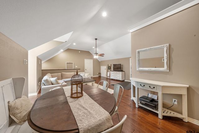 16691 South Lakeview Drive, Troup, TX 75789