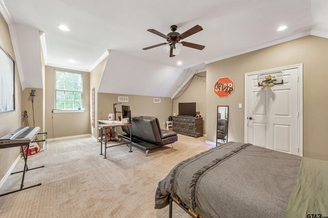 16691 South Lakeview Drive, Troup, TX 75789