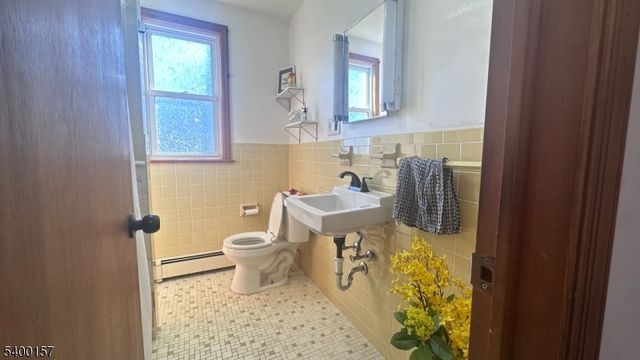 17 Village Glen Rd, Raritan Twp., NJ 08822