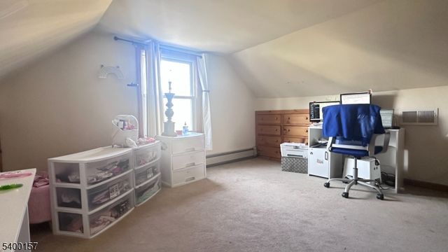 17 Village Glen Rd, Raritan Twp., NJ 08822