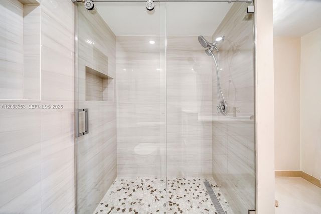 15730 SW 87th Ct, Palmetto Bay, FL 33157