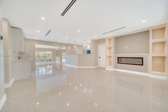 15730 SW 87th Ct, Palmetto Bay, FL 33157