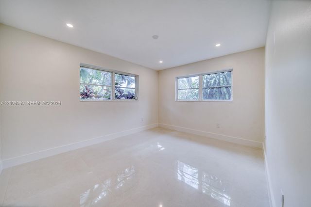 15730 SW 87th Ct, Palmetto Bay, FL 33157