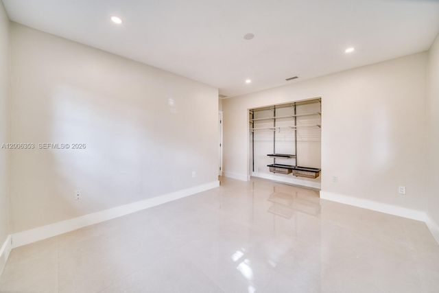 15730 SW 87th Ct, Palmetto Bay, FL 33157