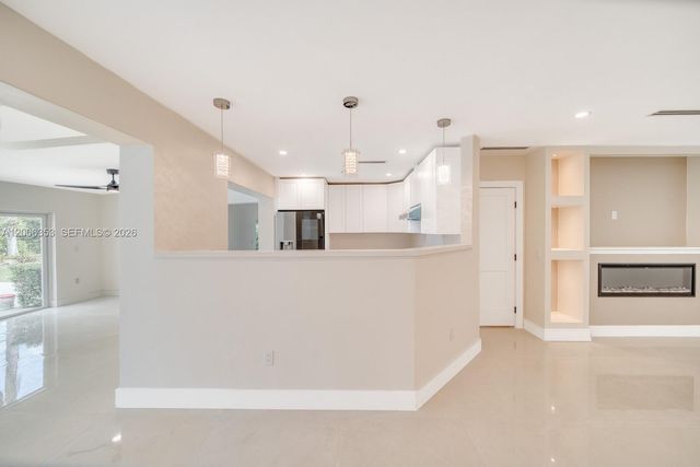 15730 SW 87th Ct, Palmetto Bay, FL 33157