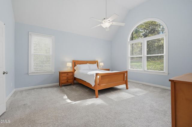 216 Grand Oak Drive, Hillsborough, NC 27278