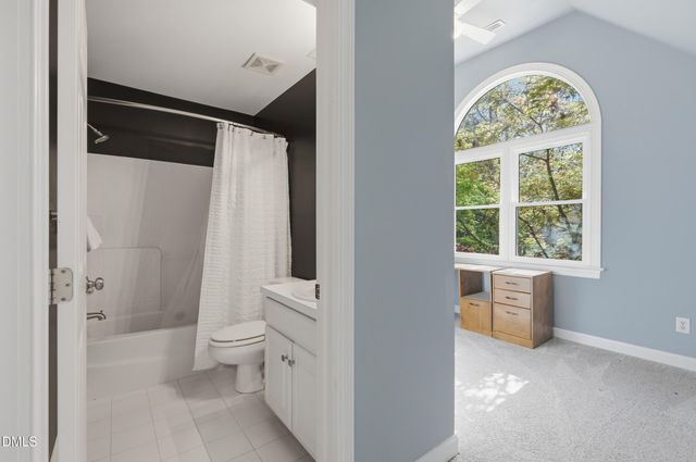 216 Grand Oak Drive, Hillsborough, NC 27278