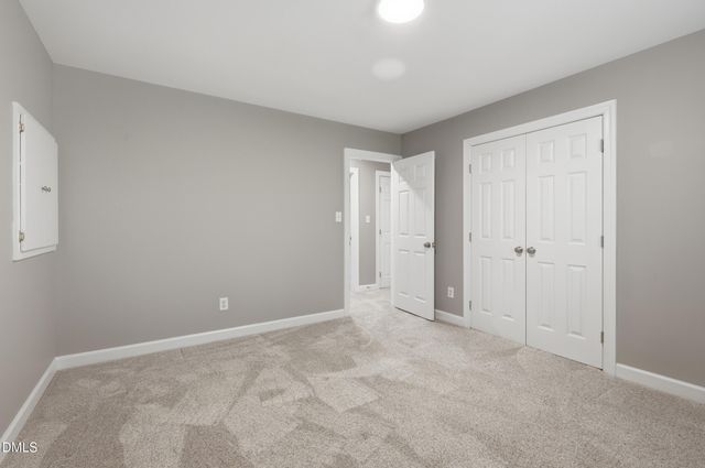 216 Grand Oak Drive, Hillsborough, NC 27278