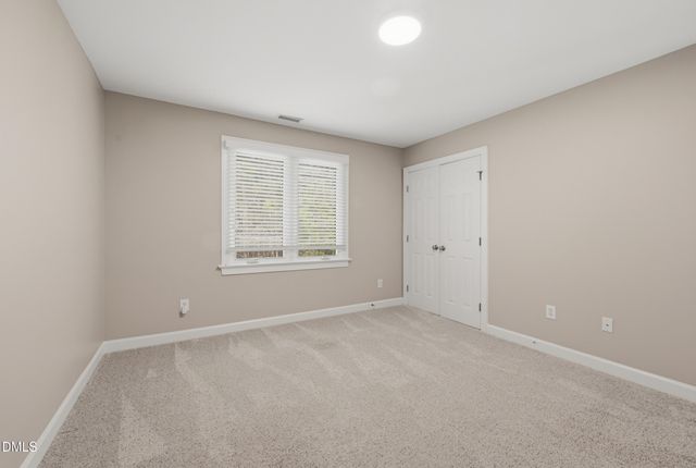 216 Grand Oak Drive, Hillsborough, NC 27278