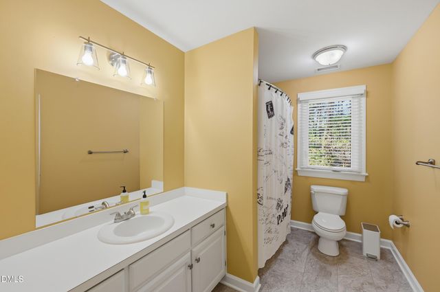 216 Grand Oak Drive, Hillsborough, NC 27278