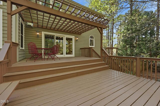 216 Grand Oak Drive, Hillsborough, NC 27278