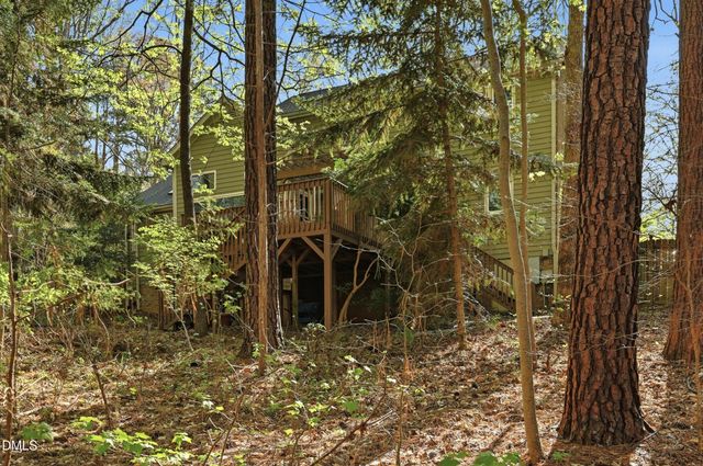 216 Grand Oak Drive, Hillsborough, NC 27278