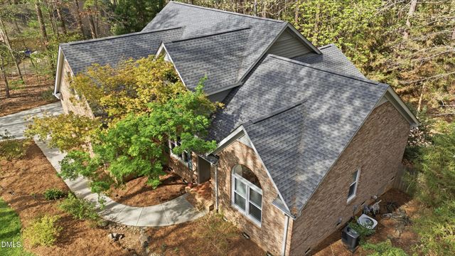 216 Grand Oak Drive, Hillsborough, NC 27278