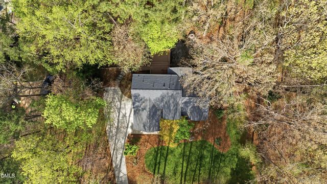 216 Grand Oak Drive, Hillsborough, NC 27278
