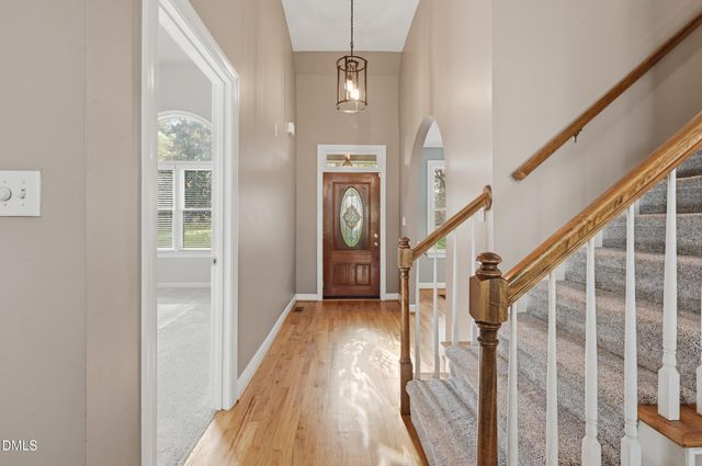 216 Grand Oak Drive, Hillsborough, NC 27278