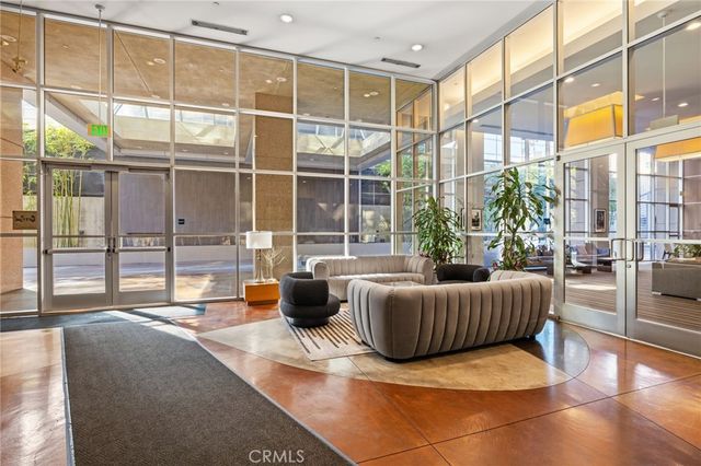 801 S Grand 1611, Los Angeles, CA 90017