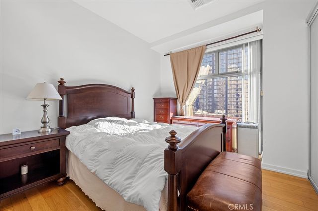 801 S Grand 1611, Los Angeles, CA 90017