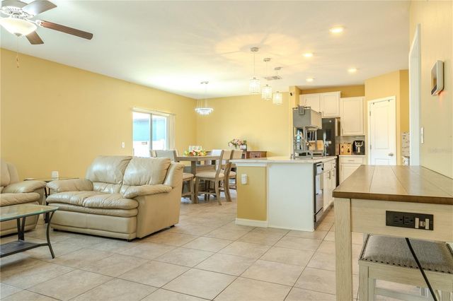 7219 SALT RIVER AVENUE, Sun City Center, FL 33573