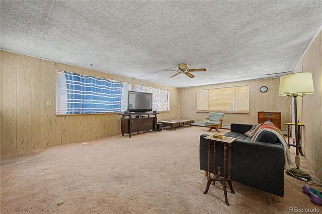 1535 Chestnut Street, Canon City, CO 81212