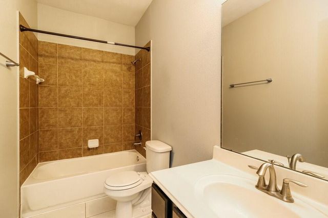 5107 Light Bluff Court, Spring, TX 77373