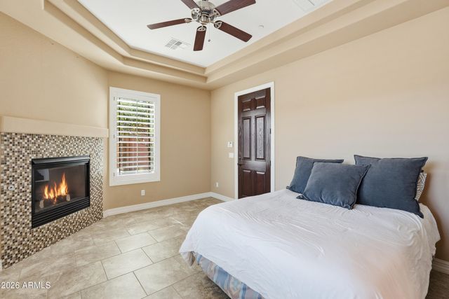 10018 E RIDGERUNNER Drive, Scottsdale, AZ 85255