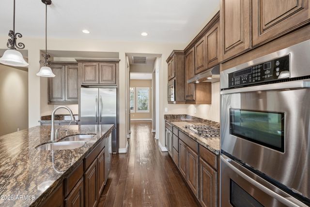 10018 E RIDGERUNNER Drive, Scottsdale, AZ 85255