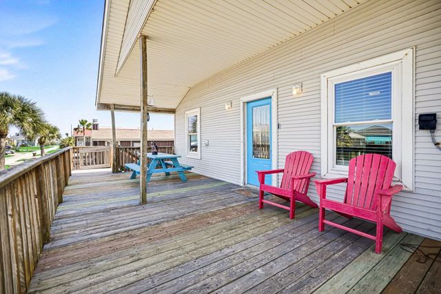 4118 Hardin Drive, Galveston, TX 77554