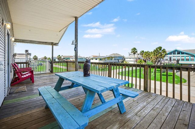 4118 Hardin Drive, Galveston, TX 77554