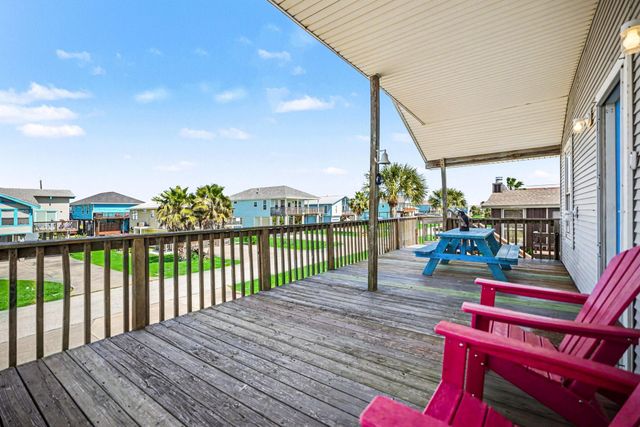 4118 Hardin Drive, Galveston, TX 77554
