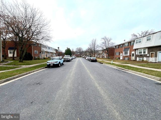 1014 STORMONT CIR, Baltimore, MD 21227