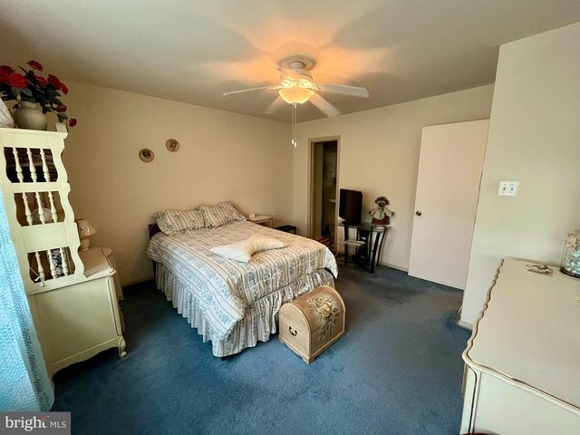 1014 STORMONT CIR, Baltimore, MD 21227