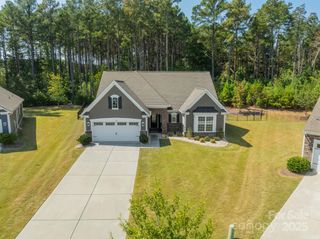 508 Vermeer Court, Mount Holly, NC 28120