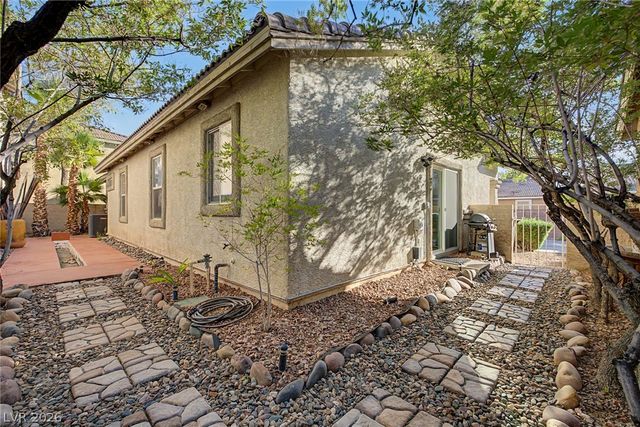1430 Summer Glow Avenue, Henderson, NV 89012