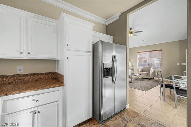 1430 Summer Glow Avenue, Henderson, NV 89012