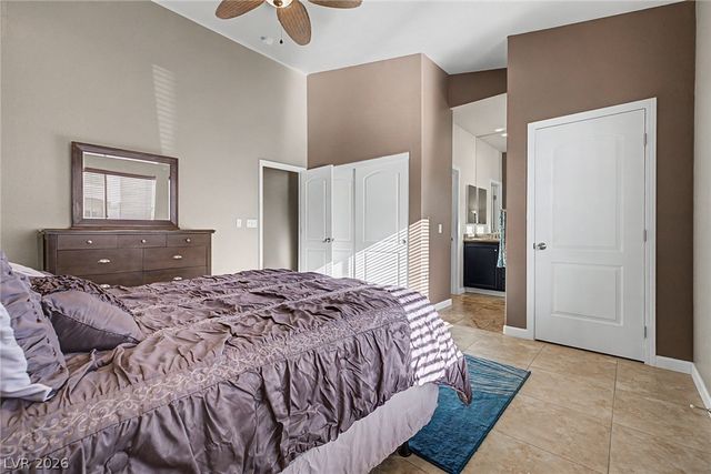 1430 Summer Glow Avenue, Henderson, NV 89012