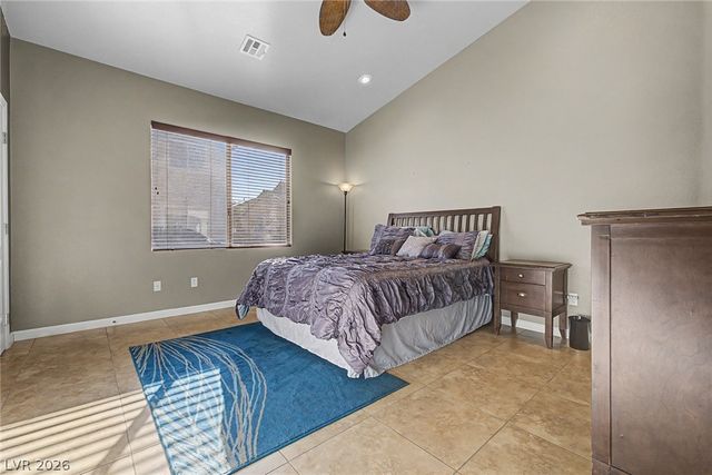 1430 Summer Glow Avenue, Henderson, NV 89012