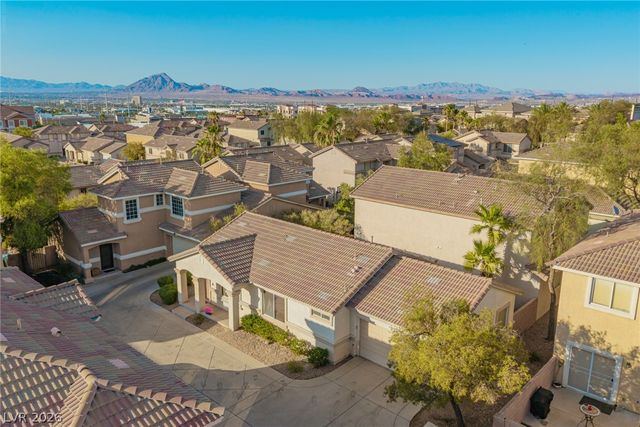1430 Summer Glow Avenue, Henderson, NV 89012