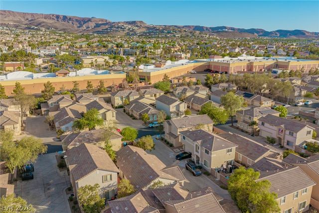 1430 Summer Glow Avenue, Henderson, NV 89012