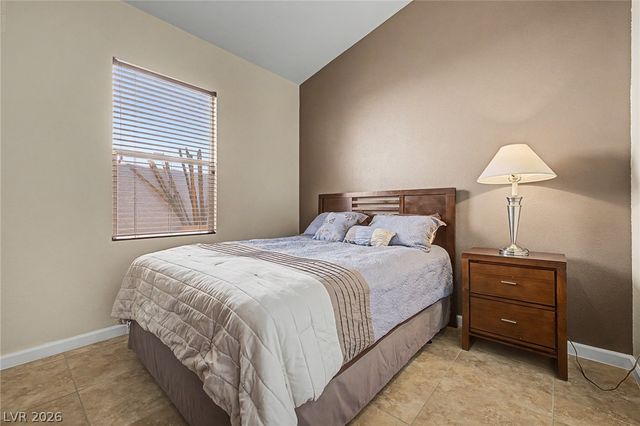 1430 Summer Glow Avenue, Henderson, NV 89012