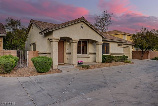 1430 Summer Glow Avenue, Henderson, NV 89012