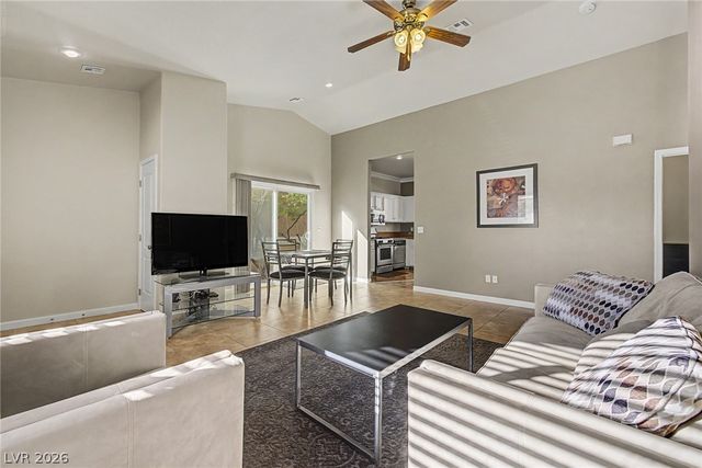 1430 Summer Glow Avenue, Henderson, NV 89012
