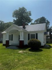 1007 N Water Street, Lumberton, NC 28358