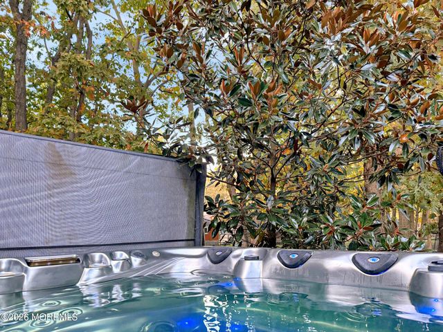 78 Ivins Drive, New Egypt, NJ 08533