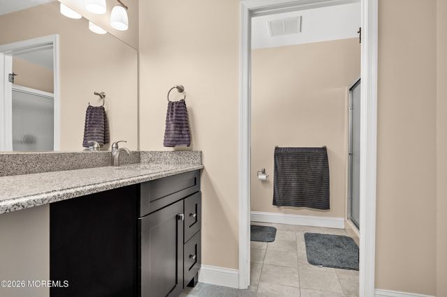 78 Ivins Drive, New Egypt, NJ 08533
