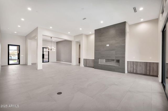 31120 N VISADO Court 92, Scottsdale, AZ 85262